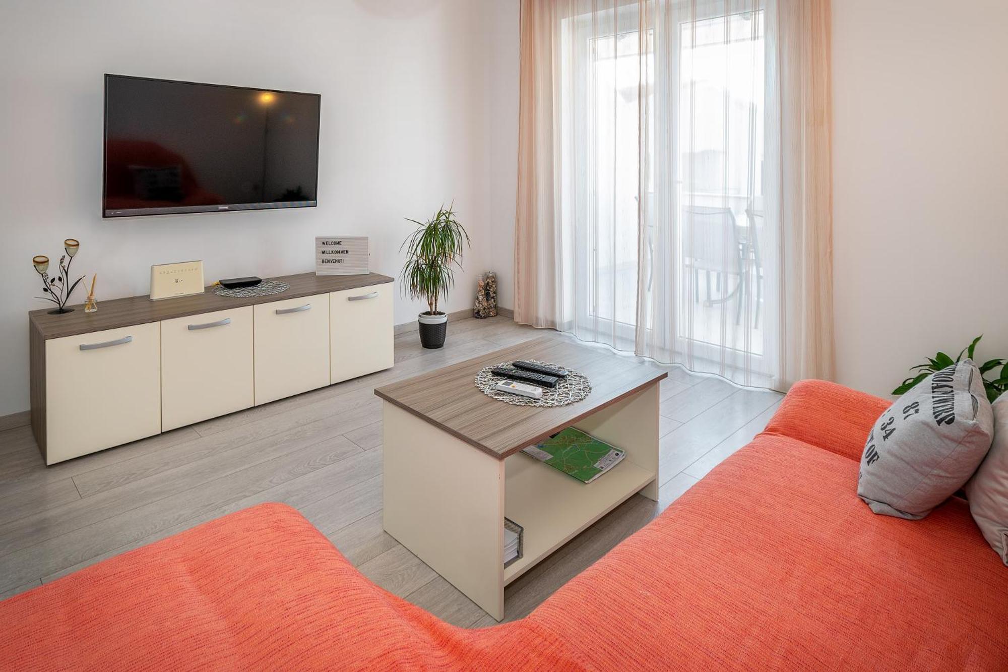 Apartments Kricin 14 Laura Baška Buitenkant foto