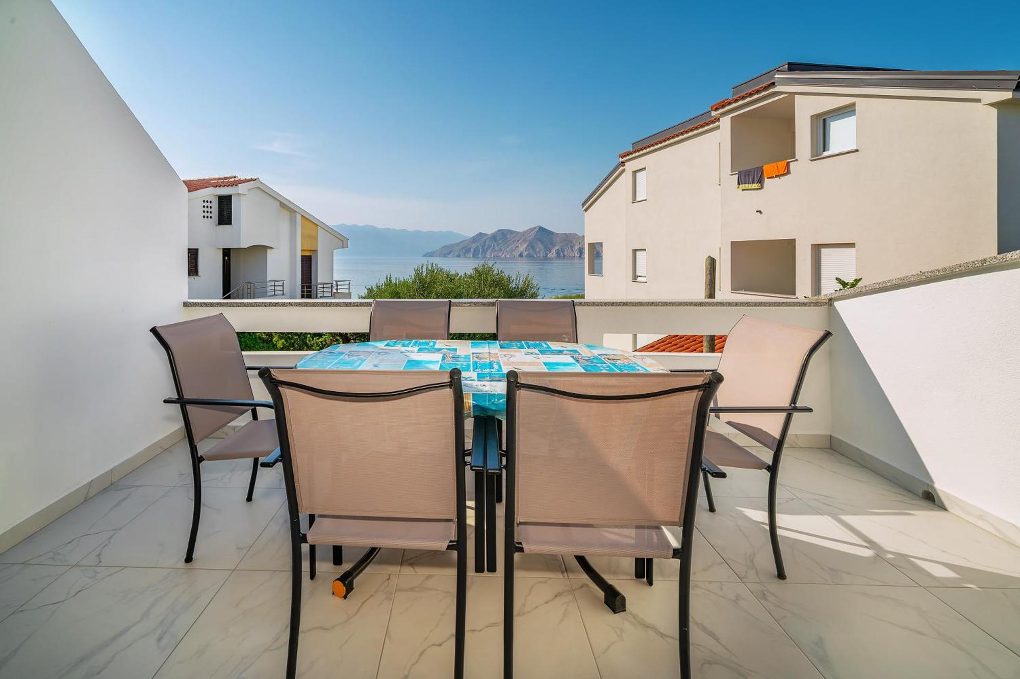 Apartments Kricin 14 Laura Baška Buitenkant foto